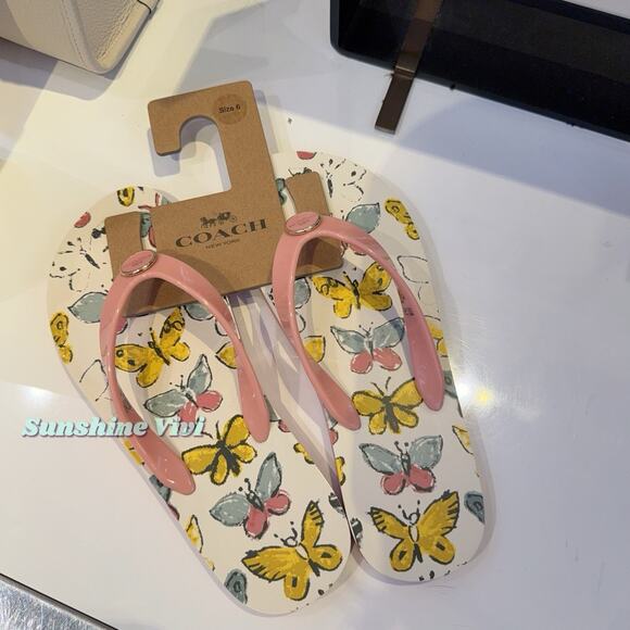 NWT Coach Zayn Flip Flop With Butterfly Print Pink/Chalk CAR24 US 6 - Picture 1 of 10